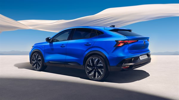 la location avec option d'achat (LOA) Renault Rafale full hybrid E-Tech