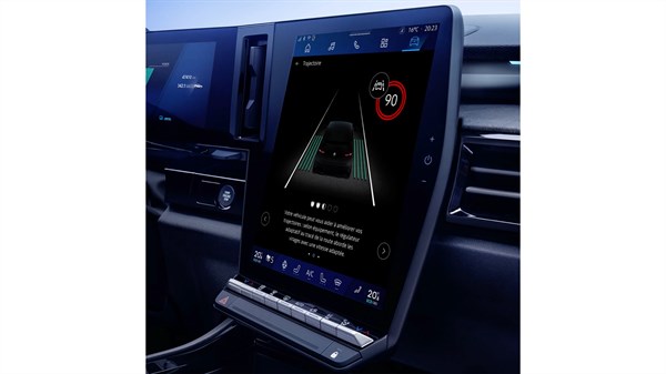 Renault Rafale E-Tech hybrid - safety score safety coach