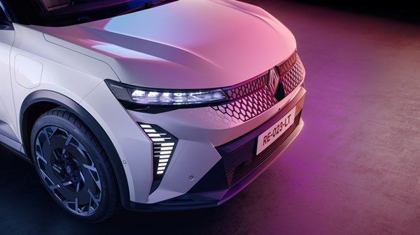 mise à jour à distance FOTA - Renault Scenic E-Tech électrique